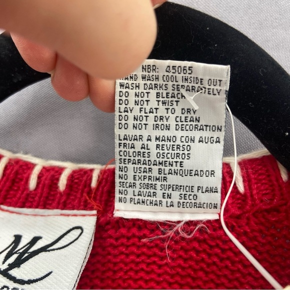 Vintage 90’s Red Plaid Knit Button Front Dog Vest NWT Dead Stock Size 18/20 - Picture 10 of 10